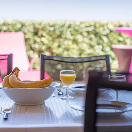 Estalagem Casa Sella Beautiful Terrace With Sea View Sainte-Maxime